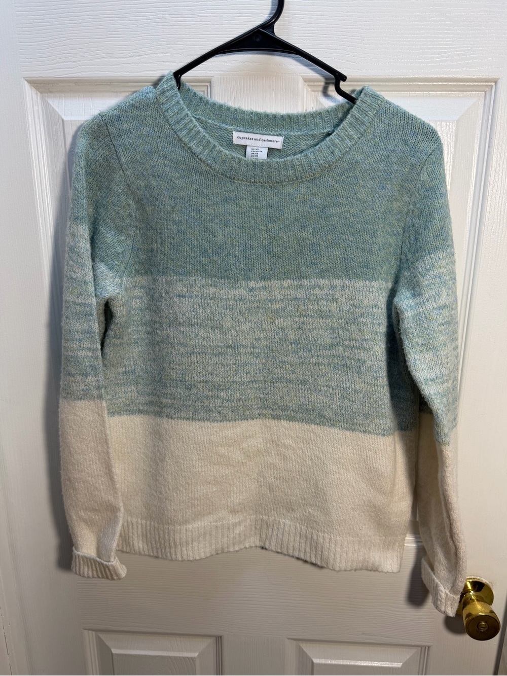 cupcakes & cashmere Mint-Cream Colorblock Crewneck Sweater